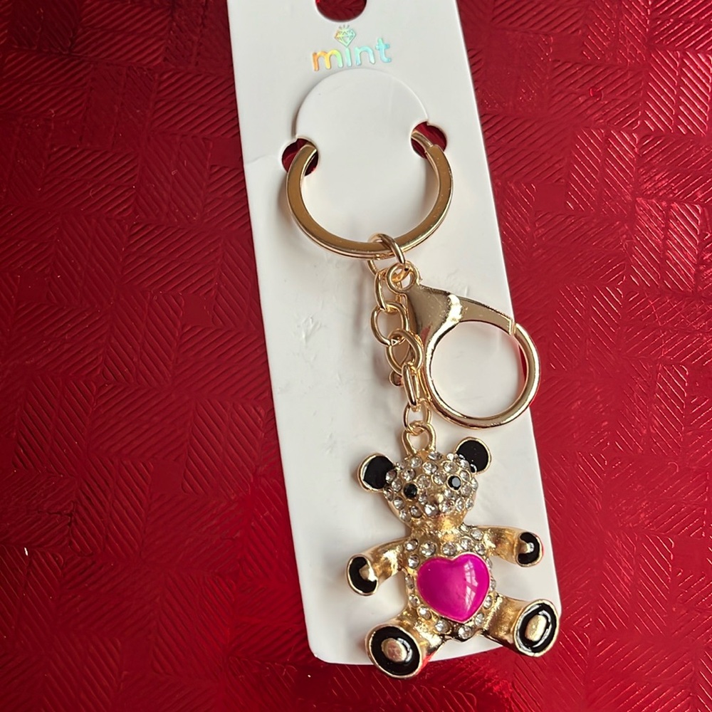 BEAR BAG CHARM / Keychain
